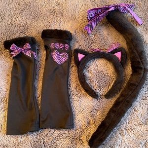 Black cat gloves, tail and cat ear headband. Good condition. Like new.